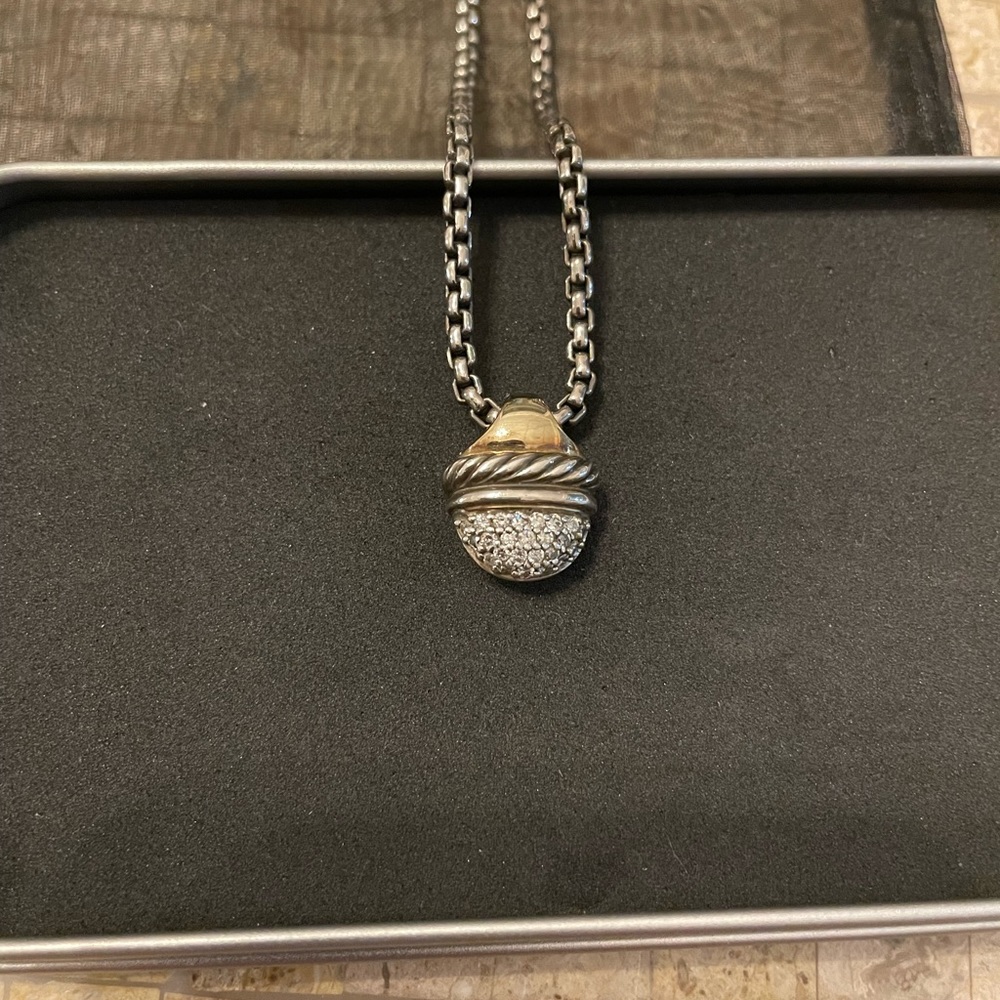 David Yurman necklace